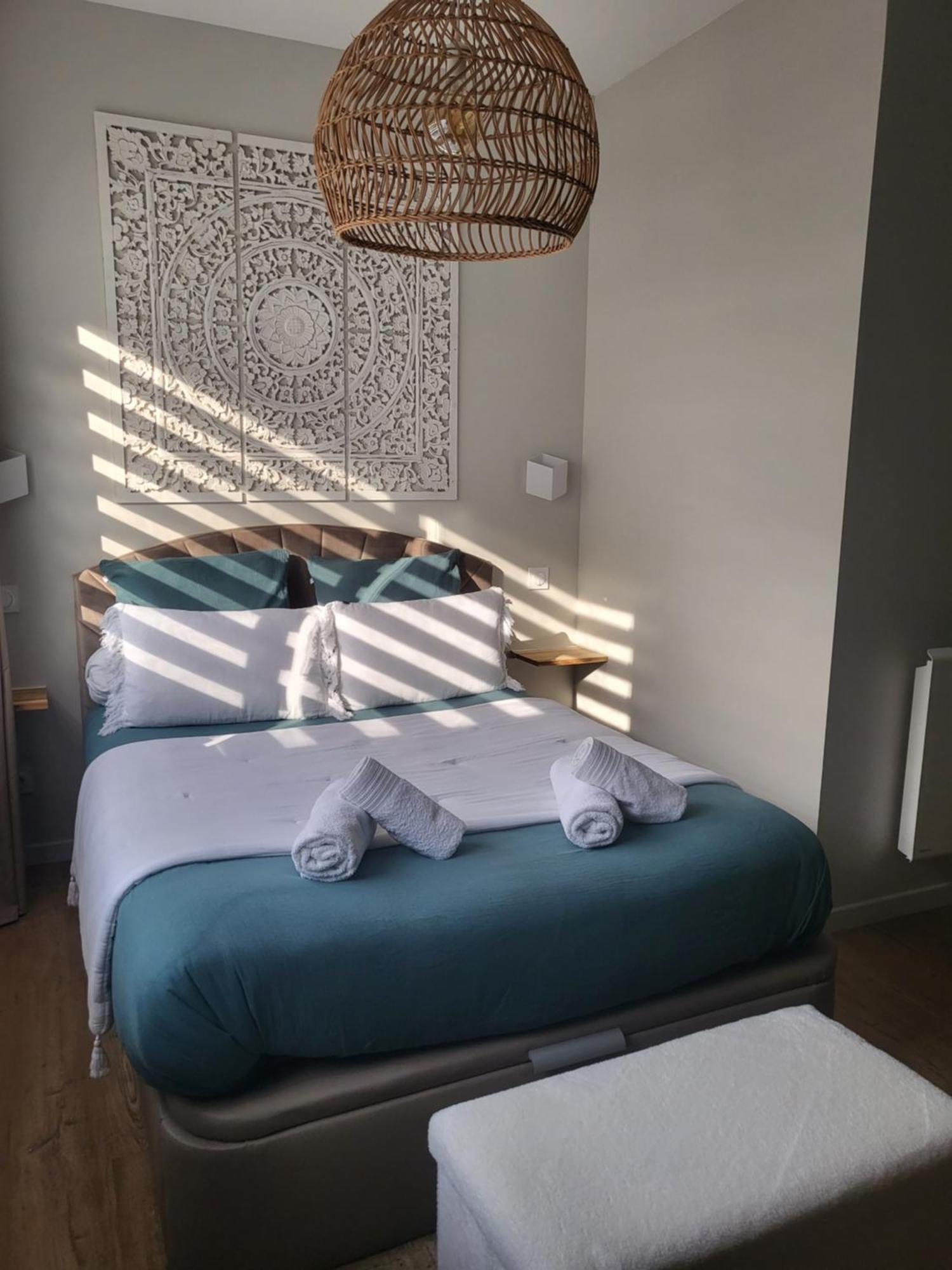 La Petite Perle De Quimper Bed & Breakfast Exterior photo